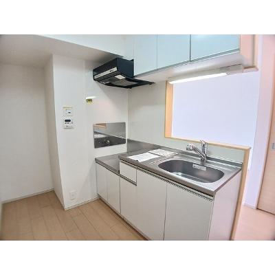 アーバンシャトー 204【管理NO：1-017746901-02040】 ★家具家電は申し込み後に搬入します★の物件写真3