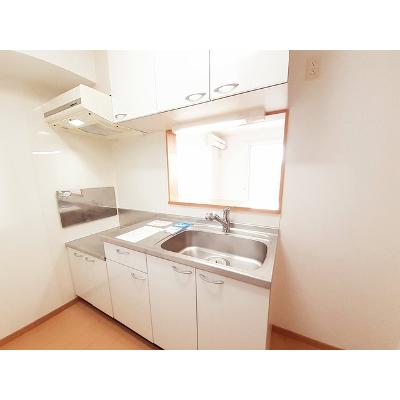 プルミエール２ 202【管理NO：1-014668602-02020】 ★家具家電は申し込み後に搬入します★ ★2026年10月下旬入居可能★の物件写真3