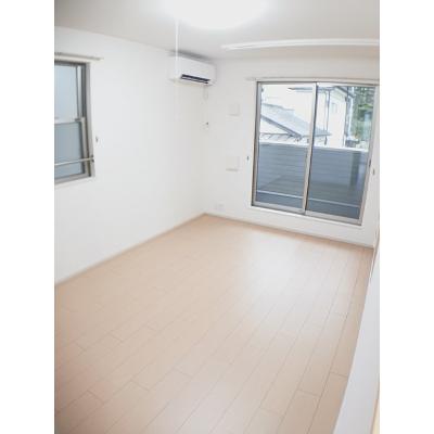 フォンテーヌ 201【管理NO：1-018162701-02010】 ★家具家電は申し込み後に搬入しますの物件写真2