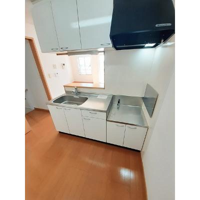 サウスレジデンスⅠ 202【管理NO：1-013816001-02020】 ★家具家電は申し込み後に搬入します★ ★2026年08月下旬入居可能★の物件写真3