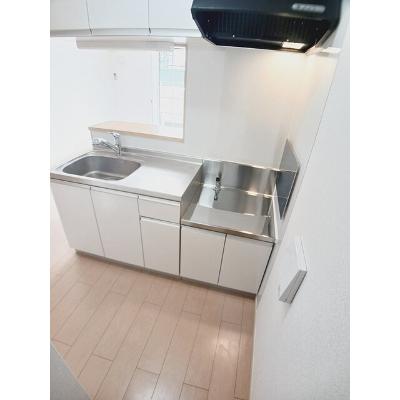 Ｌａ　ｃａｎｐａｎｅｌｌａ 203【管理NO：1-016224601-02030】 ★家具家電は申し込み後に搬入しますの物件写真3
