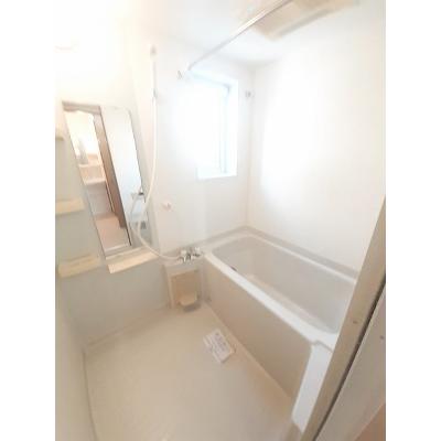 フラングラース 103【管理NO：1-013646801-01030】 ★家具家電は申し込み後に搬入しますの物件写真4