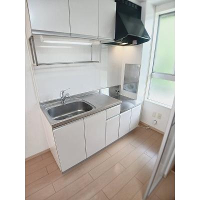 シティハイツ佐藤Ⅲ 101【管理NO：1-002025601-01010】 ★家具家電は申し込み後に搬入します★の物件写真3