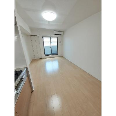 ラキオラ 202【管理NO：1-025384501-02020】 ★家具家電は申し込み後に搬入します★の物件写真2