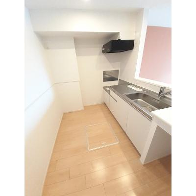 アブソリュート　リーベ 103【管理NO：1-023031901-01030】 ★家具家電は申し込み後に搬入します★の物件写真3