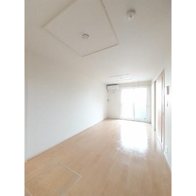 プレアヴェニュー 102【管理NO：1-020633601-01020】 ★家具家電は申し込み後に搬入します★の物件写真2