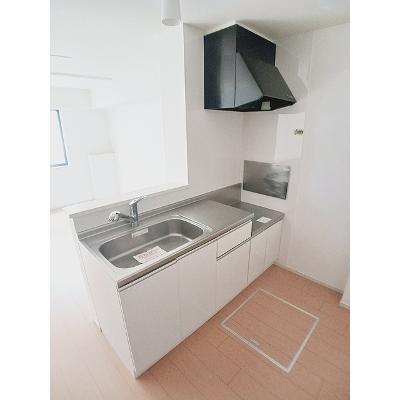 ドリームワークス　六番館 104【管理NO：1-020528603-01040】 ★家具家電は申し込み後に搬入します★の物件写真3