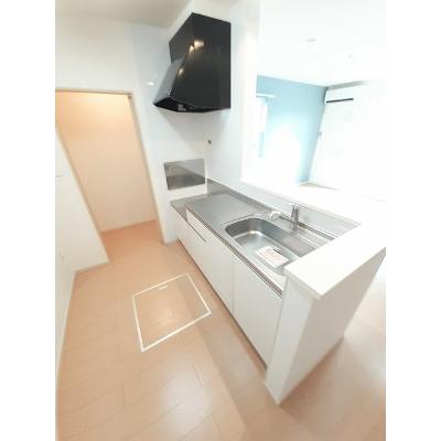 Ｗ・クイーンバリー　Ｂ 102【管理NO：1-020279502-01020】 ★家具家電は申し込み後に搬入しますの物件写真3