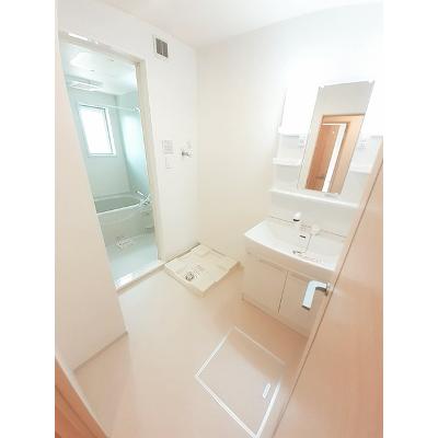 Ｗ・クイーンバリー　Ａ 201【管理NO：1-020279501-02010】 ★家具家電は申し込み後に搬入しますの物件写真6