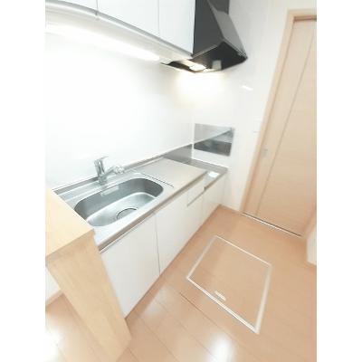 ルッコラⅡ 103【管理NO：1-019396002-01030】 ★家具家電は申し込み後に搬入します★ ★2026年09月中旬入居可能★の物件写真3
