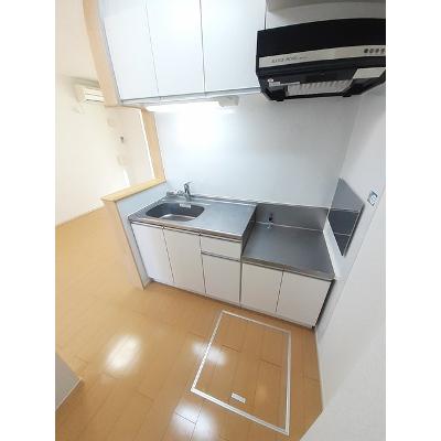 ラ・アムール　エ　クラージュ 104【管理NO：1-017382901-01040】 ★家具家電は申し込み後に搬入します★の物件写真3