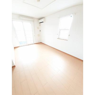 ジェルメ　Ａ 101【管理NO：1-015167401-01010】 ★家具家電は申し込み後に搬入します★の物件写真2