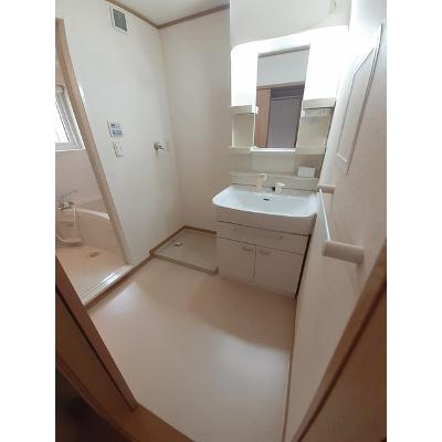 インノバーレⅢ 203【管理NO：1-013175503-02030】 ★家具家電は申し込み後に搬入します★の物件写真6