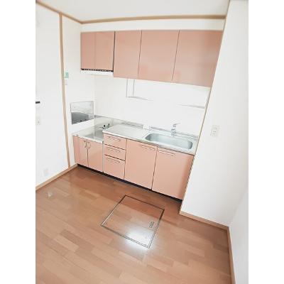 サン・イーストＢ 103【管理NO：1-012848502-01030】 ★家具家電は申し込み後に搬入しますの物件写真3