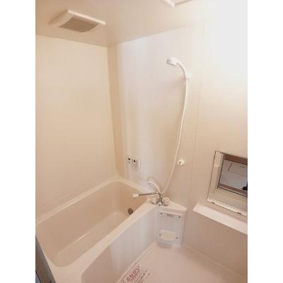 シュベリュール 103【管理NO：1-007781601-01030】 ★家具家電は申し込み後に搬入しますの物件写真4