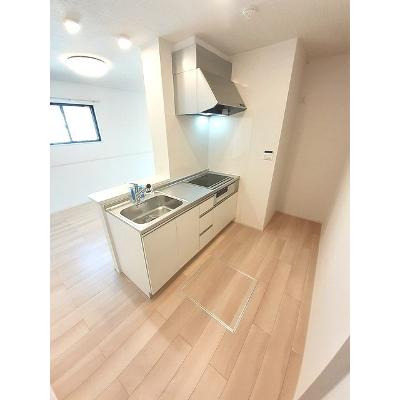 ノアーズアークⅡ 103【管理NO：1-027243702-01030】 ★家具家電は申し込み後に搬入します★の物件写真3