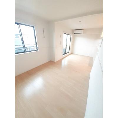 チームサモン若柳フィフス 201【管理NO：1-023956501-02010】 ★家具家電は申し込み後に搬入します★の物件写真2