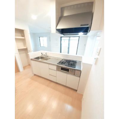 チームサモン若柳フィフス 201【管理NO：1-023956501-02010】 ★家具家電は申し込み後に搬入します★の物件写真3