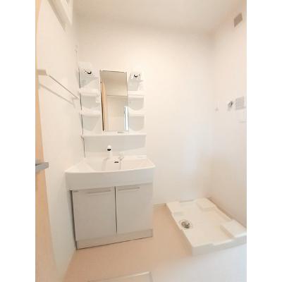 エクセレントⅡ 203【管理NO：1-023195602-02030】 ★家具家電は申し込み後に搬入します★の物件写真6