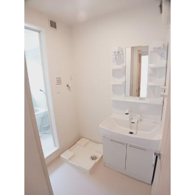 ヴィヴァイオ　Ⅱ 102【管理NO：1-020915702-01020】 ★家具家電は申し込み後に搬入します★の物件写真6