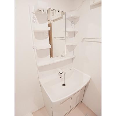 グリッツェン　Ⅲ 201【管理NO：1-020754401-02010】 ★家具家電は申し込み後に搬入します★の物件写真6