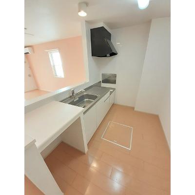 ベルサピー　Ⅲ 101【管理NO：1-020512101-01010】 ★家具家電は申し込み後に搬入します★の物件写真3