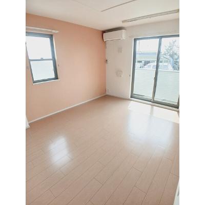 ブエナ　ローザ 105【管理NO：1-020397701-01050】 ★家具家電は申し込み後に搬入しますの物件写真2