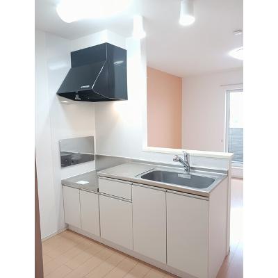 アクア　エクセル　青塚 201【管理NO：1-020208601-02010】 ★家具家電は申し込み後に搬入します★の物件写真3
