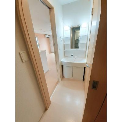 クワルツ・ド・ロッシュＢ 103【管理NO：1-019309902-01030】 ★家具家電は申し込み後に搬入します★の物件写真6