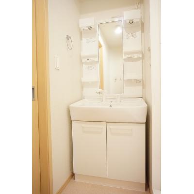 カーサ・アイリス 104【管理NO：1-016933901-01040】 ★家具家電は申し込み後に搬入します★の物件写真6