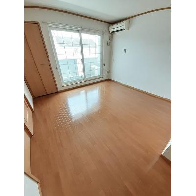 セントラル・ケイＡ棟 203【管理NO：1-012351301-02030】 ★家具家電は申し込み後に搬入します★の物件写真2