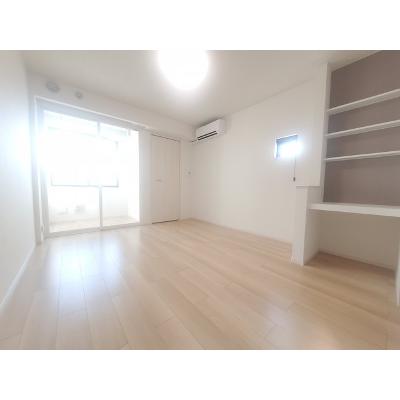 リヴェールＳ 102【管理NO：1-027952101-01020】 ★家具家電は申し込み後に搬入しますの物件写真2