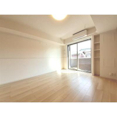 クラールⅡ 102【管理NO：1-027380601-01020】 ★家具家電は申し込み後に搬入します★の物件写真2
