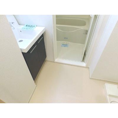 トラディション車町 401【管理NO：1-020381301-04010】 ★家具家電は申し込み後に搬入します★の物件写真6