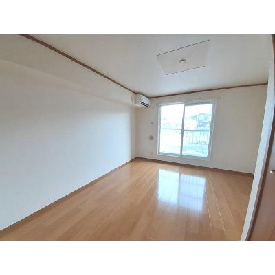 グラシュー折立 204【管理NO：1-011071701-02040】 ★家具家電は申し込み後に搬入しますの物件写真2