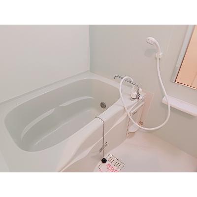 Ｍｏｏｎ　Ｂｒｉｄｇｅ４ 101【管理NO：1-018934001-01010】 ★家具家電は申し込み後に搬入しますの物件写真4