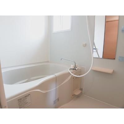 アバンツァートⅡ 204【管理NO：1-016120901-02040】 ★家具家電は申し込み後に搬入します★の物件写真4