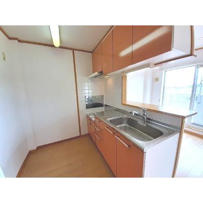 サニーセトル弐号館 204【管理NO：1-012392601-02040】 ★家具家電は申し込み後に搬入します★の物件写真3