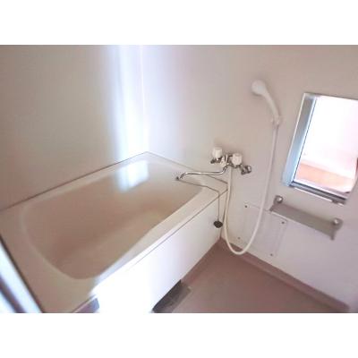 ラルゴ２１ 101【管理NO：1-004606501-01010】 ★家具家電は申し込み後に搬入します★の物件写真4