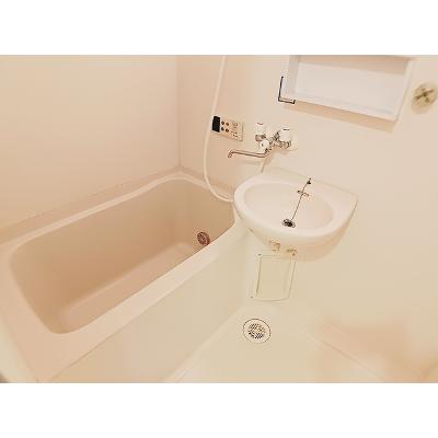 シティハイツ千葉 203【管理NO：1-001669101-02030】 ★家具家電は申し込み後に搬入します★の物件写真4