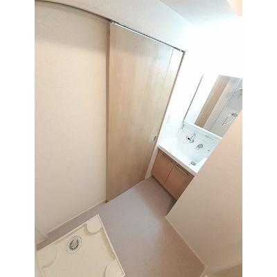 グラースⅡ 101【管理NO：1-027608102-01010】 ★家具家電は申し込み後に搬入しますの物件写真6