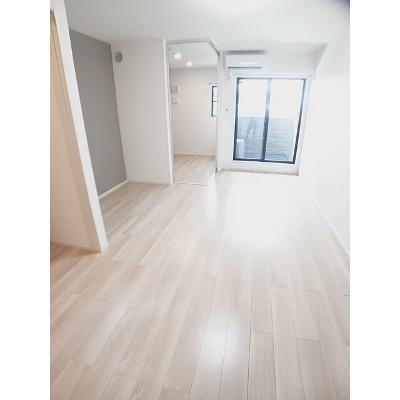 メゾンパークＢ 204【管理NO：1-027356802-02040】 ★家具家電は申し込み後に搬入しますの物件写真2