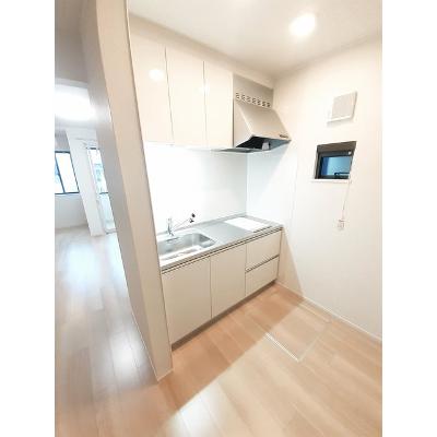 ＣＬＯＶＥ　ー　Ⅱ 103【管理NO：1-027114102-01030】 ★家具家電は申し込み後に搬入しますの物件写真3