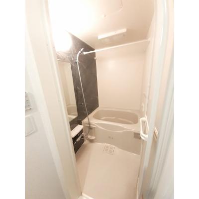 ＣＬＯＶＥ　ー　Ⅱ 103【管理NO：1-027114102-01030】 ★家具家電は申し込み後に搬入しますの物件写真4