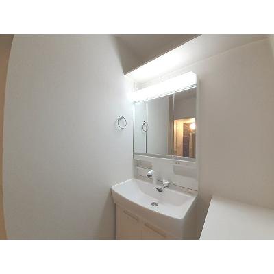 フラワーエンジェルⅡ 201【管理NO：1-024659802-02010】 ★家具家電は申し込み後に搬入しますの物件写真6