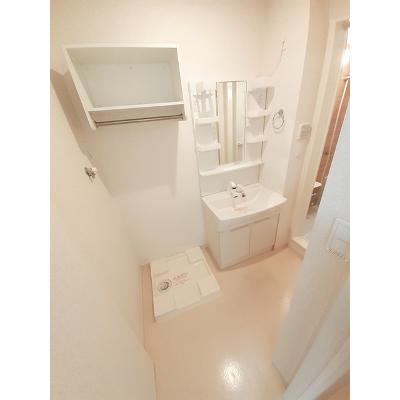 ジェントリー　Ｂ 102【管理NO：1-022671202-01020】 ★家具家電は申し込み後に搬入します 2026年08月中旬入居可能の物件写真6