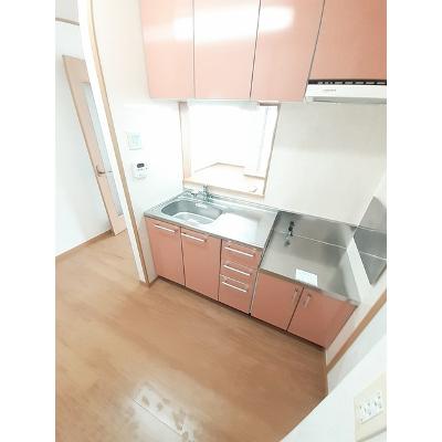 ハニーグレイス 203【管理NO：1-013498601-02030】 ★家具家電は申し込み後に搬入しますの物件写真3