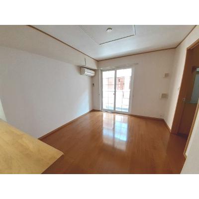 グレース・ガーデンⅡ 102【管理NO：1-013046302-01020】 ★家具家電は申し込み後に搬入します★の物件写真2