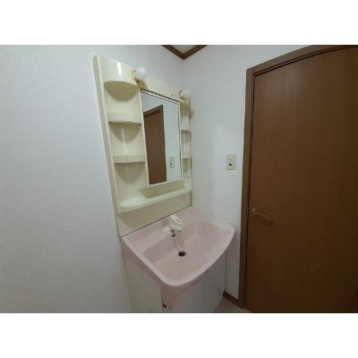 パークヴィラⅡ 203【管理NO：1-010884702-02030】 ★家具家電は申し込み後に搬入します★の物件写真6