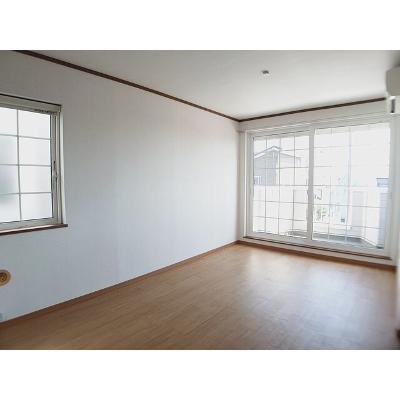 カクタス・ガーデン　Ⅰ 203【管理NO：1-007001601-02030】 ★家具家電は申し込み後に搬入しますの物件写真2